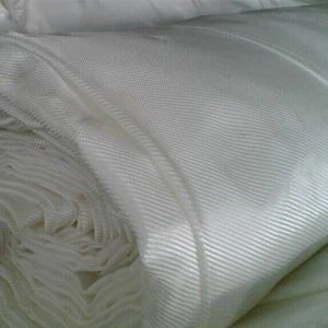 Môže sa tkaná geotextília použiť pri výstavbe ciest?